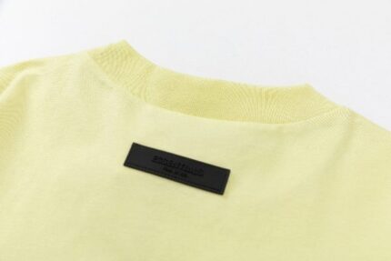 Essentials Casual Round Neck Yellow Sweatshirt